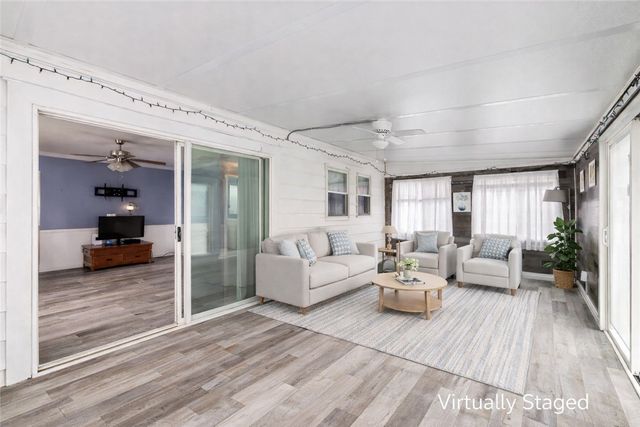 986 Gravel Road, Webster, NY 14580