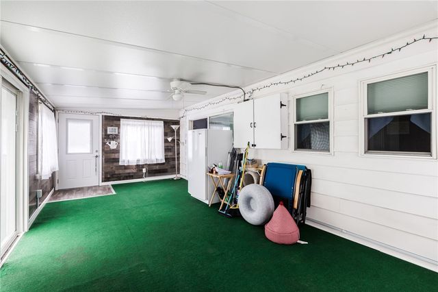 986 Gravel Road, Webster, NY 14580