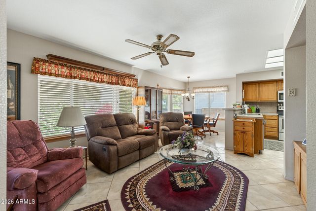 20419 N MEADOWOOD Drive, Sun City West, AZ 85375