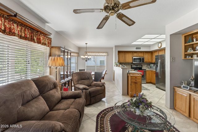 20419 N MEADOWOOD Drive, Sun City West, AZ 85375