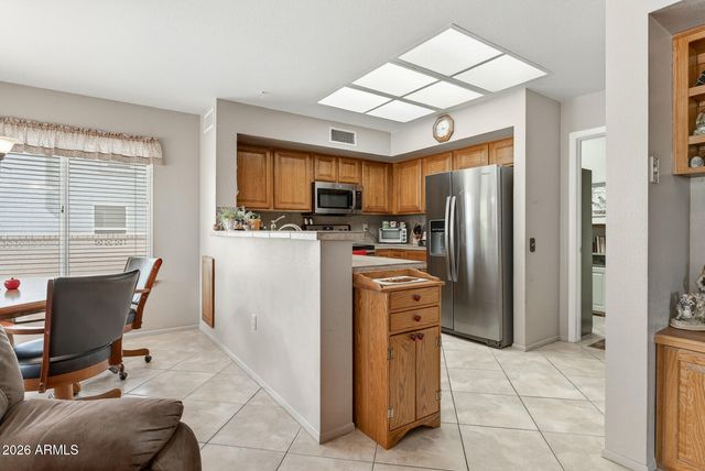 20419 N MEADOWOOD Drive, Sun City West, AZ 85375