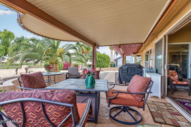 20419 N MEADOWOOD Drive, Sun City West, AZ 85375