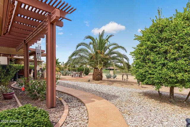 20419 N MEADOWOOD Drive, Sun City West, AZ 85375