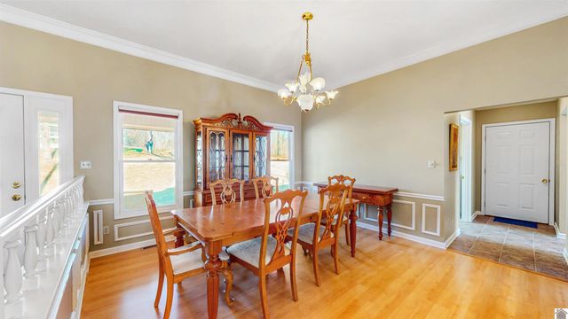 9 W Cobblestone Court, Kuttawa, KY 42055