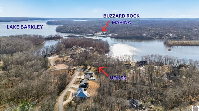 9 W Cobblestone Court, Kuttawa, KY 42055