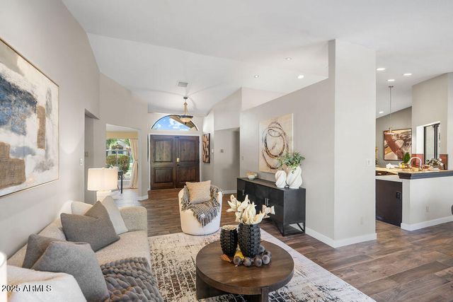 10432 W AVALON Drive, Avondale, AZ 85392