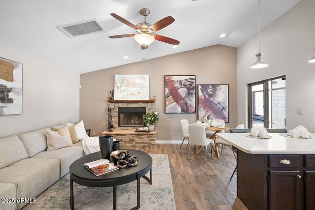 10432 W AVALON Drive, Avondale, AZ 85392