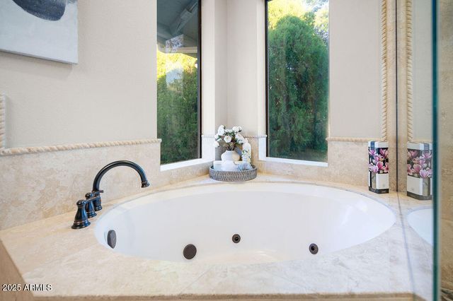 10432 W AVALON Drive, Avondale, AZ 85392