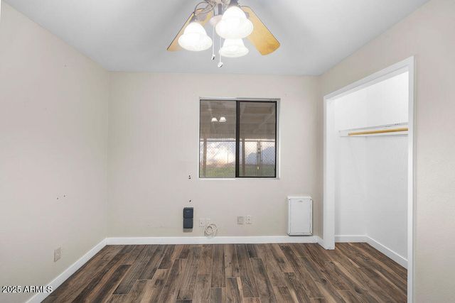 10432 W AVALON Drive, Avondale, AZ 85392