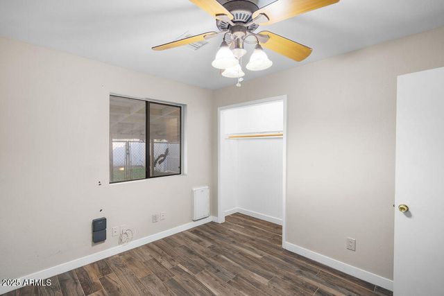 10432 W AVALON Drive, Avondale, AZ 85392