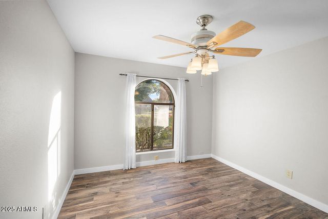 10432 W AVALON Drive, Avondale, AZ 85392