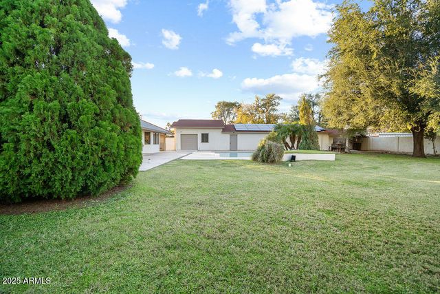 10432 W AVALON Drive, Avondale, AZ 85392