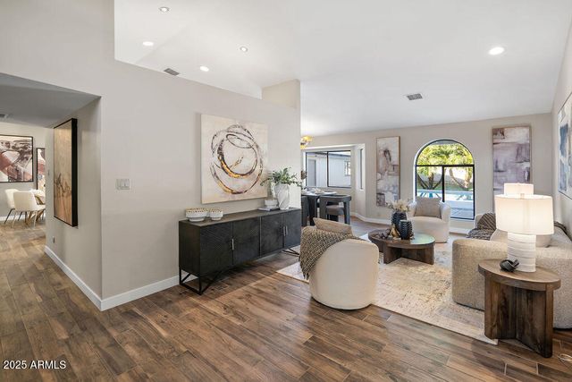 10432 W AVALON Drive, Avondale, AZ 85392