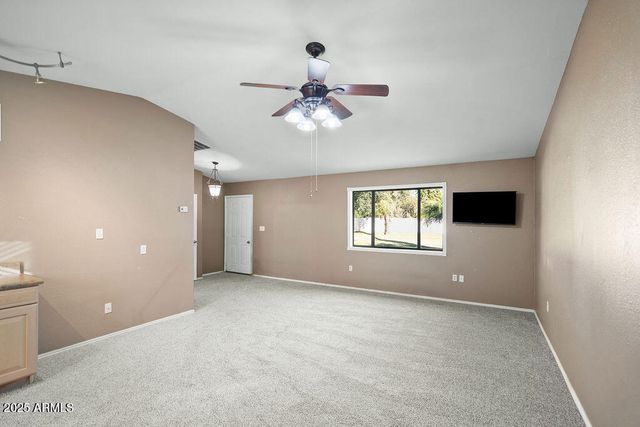 10432 W AVALON Drive, Avondale, AZ 85392