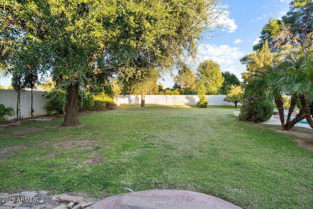 10432 W AVALON Drive, Avondale, AZ 85392