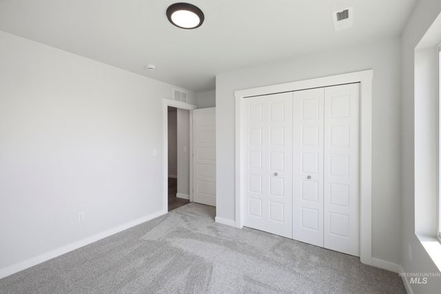 17686 N Beckwourth Ave, Nampa, ID 83687