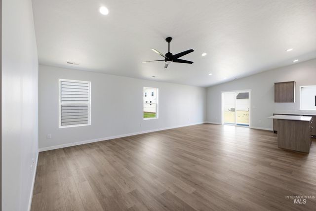 17686 N Beckwourth Ave, Nampa, ID 83687