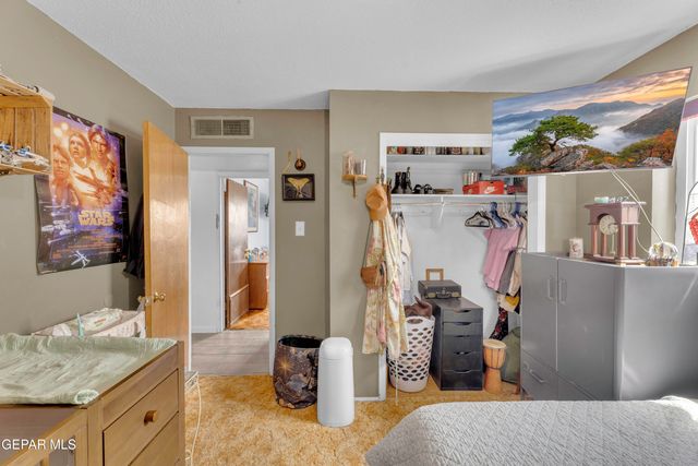 10268 YELLOWSTONE Street, El Paso, TX 79924