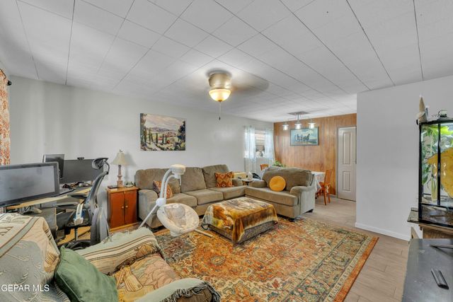 10268 YELLOWSTONE Street, El Paso, TX 79924