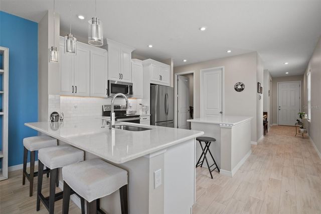 1098 WILDMEADOW RUN, Winter Park, FL 32792