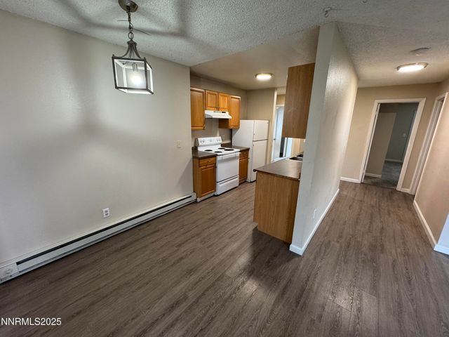 3880 E Leonesio Drive C2, Reno, NV 89512