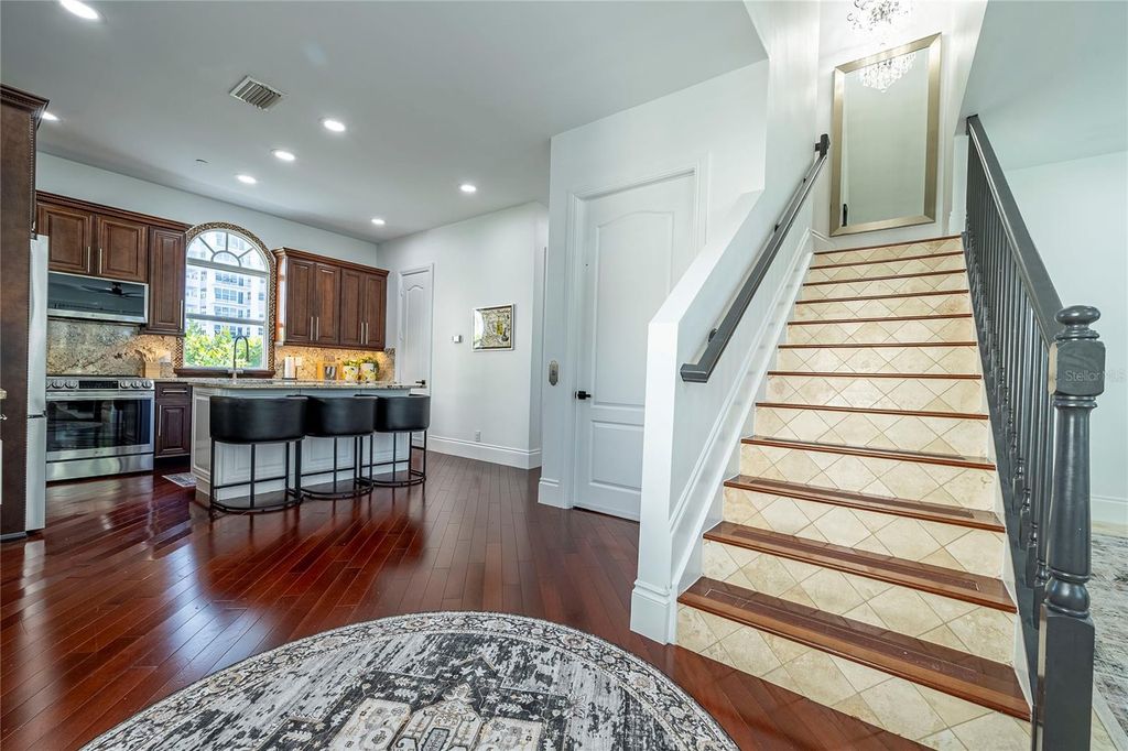 Image 18 of property listing at 430 SUNSET DRIVE, Pompano Beach, FL 33062