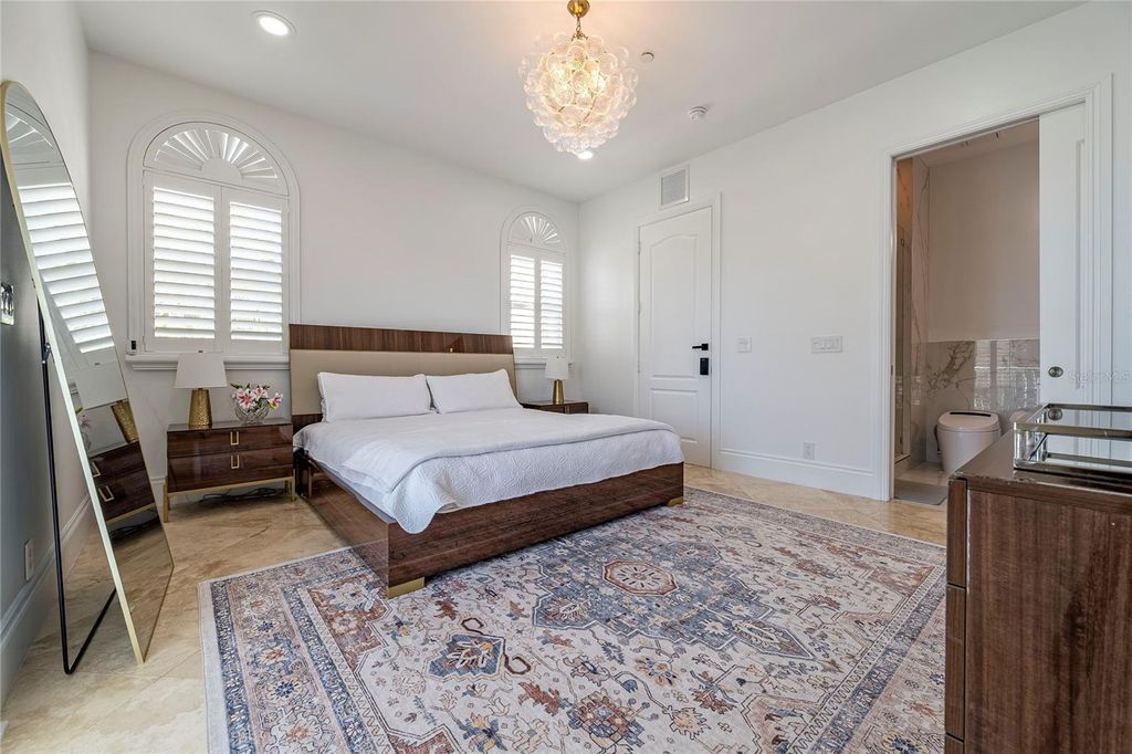 Image 28 of property listing at 430 SUNSET DRIVE, Pompano Beach, FL 33062