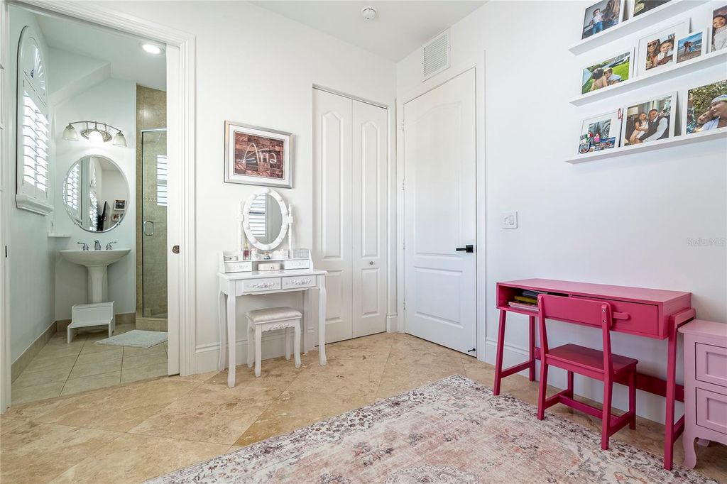 Image 38 of property listing at 430 SUNSET DRIVE, Pompano Beach, FL 33062