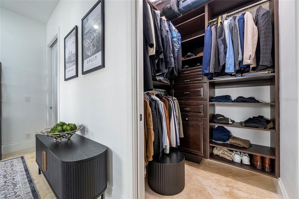 Image 47 of property listing at 430 SUNSET DRIVE, Pompano Beach, FL 33062