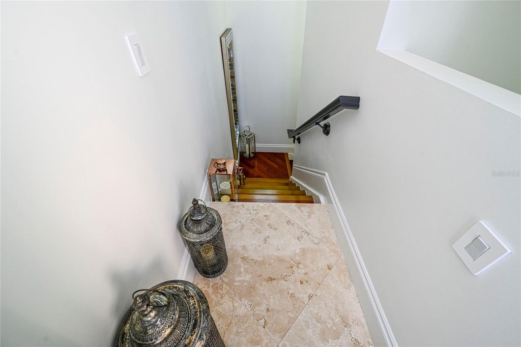 Image 52 of property listing at 430 SUNSET DRIVE, Pompano Beach, FL 33062