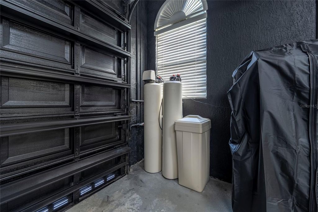 Image 59 of property listing at 430 SUNSET DRIVE, Pompano Beach, FL 33062