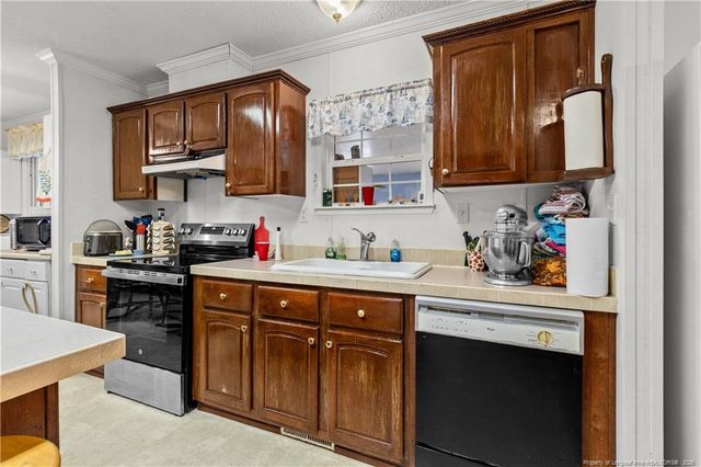 2424 NC HWY 55 E, Dunn, NC 28334