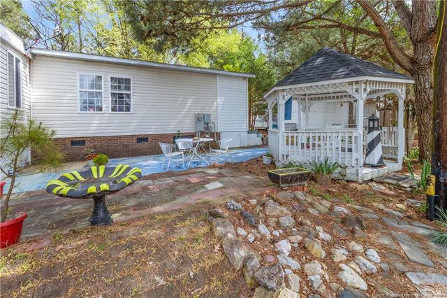 2424 NC HWY 55 E, Dunn, NC 28334