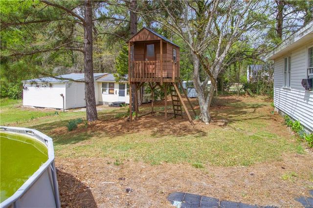 2424 NC HWY 55 E, Dunn, NC 28334