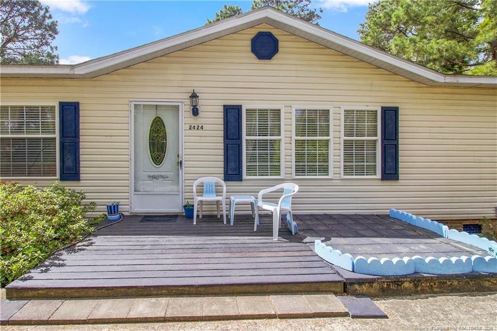 2424 NC HWY 55 E, Dunn, NC 28334