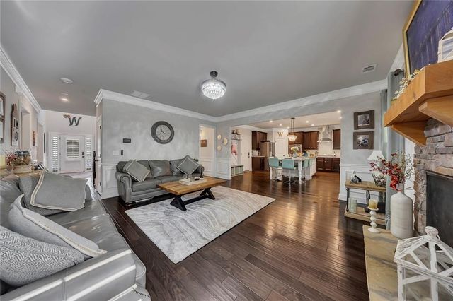 142 Madison Street, Canton, GA 30115