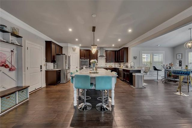142 Madison Street, Canton, GA 30115