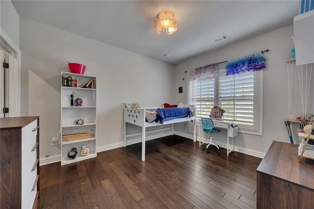 142 Madison Street, Canton, GA 30115