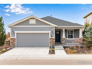 2817 Cub Lake Dr, Loveland, CO 80538