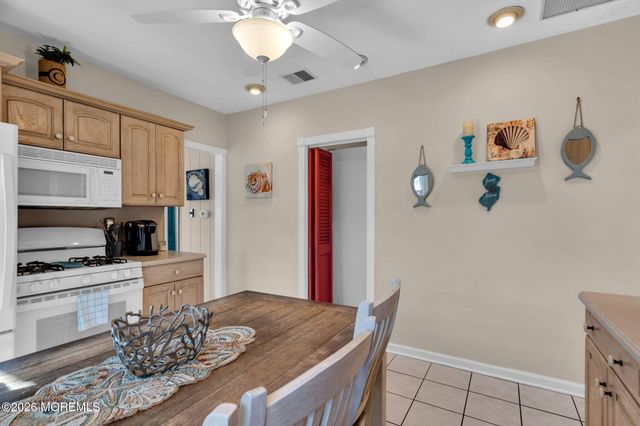 319 Monmouth Avenue, Ocean Gate, NJ 08740