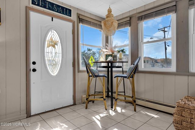 319 Monmouth Avenue, Ocean Gate, NJ 08740