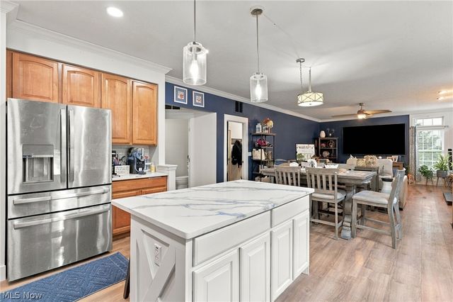 9192 Stonebriar Lane, North Ridgeville, OH 44039