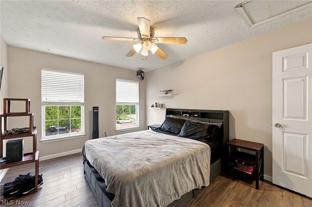 9192 Stonebriar Lane, North Ridgeville, OH 44039