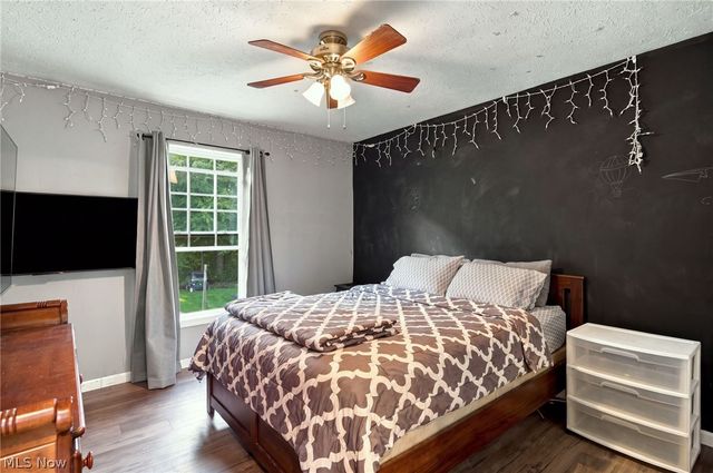 9192 Stonebriar Lane, North Ridgeville, OH 44039