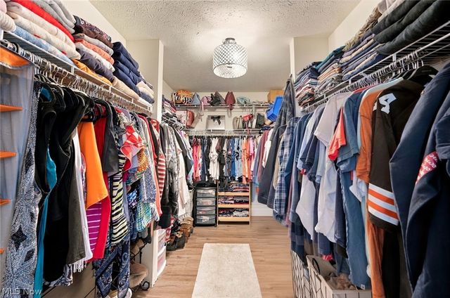 9192 Stonebriar Lane, North Ridgeville, OH 44039