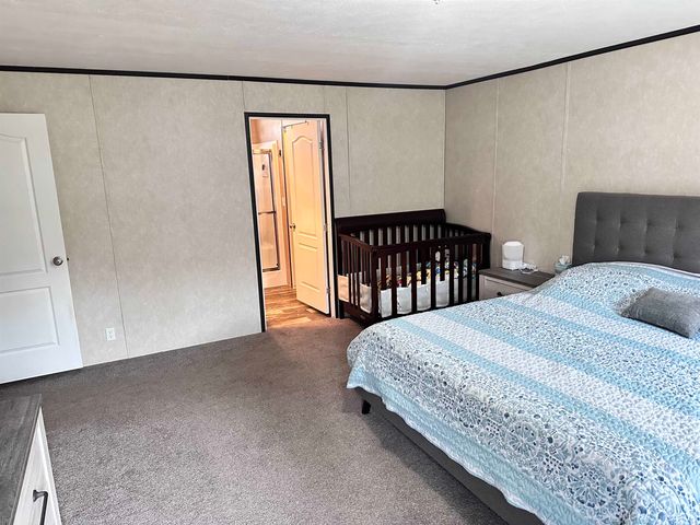 20 Royal Crest Park, Rochester, NH 03867