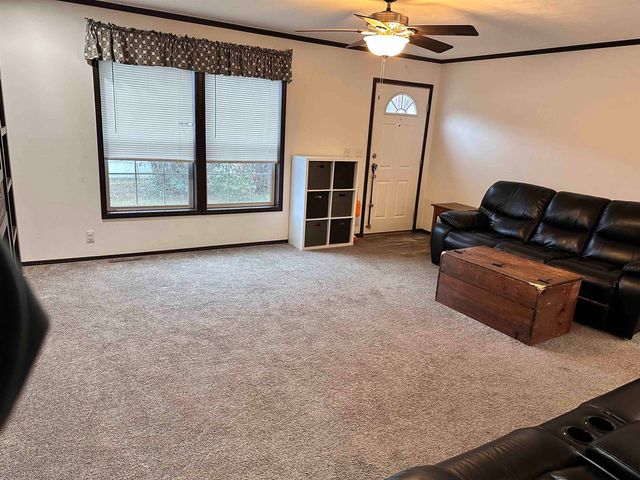 20 Royal Crest Park, Rochester, NH 03867