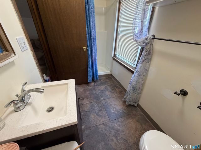 194 Faber Avenue, Waterbury, CT 06704