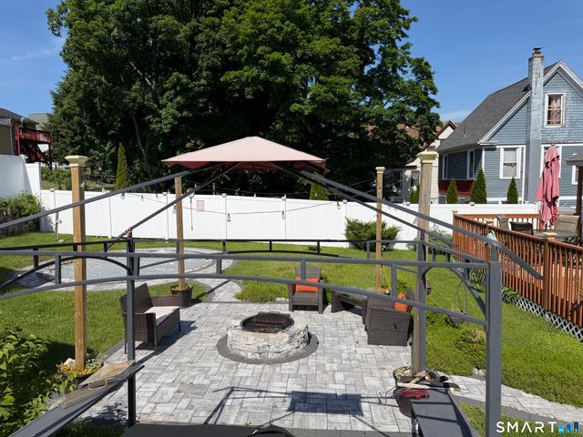 194 Faber Avenue, Waterbury, CT 06704