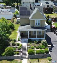 194 Faber Avenue, Waterbury, CT 06704